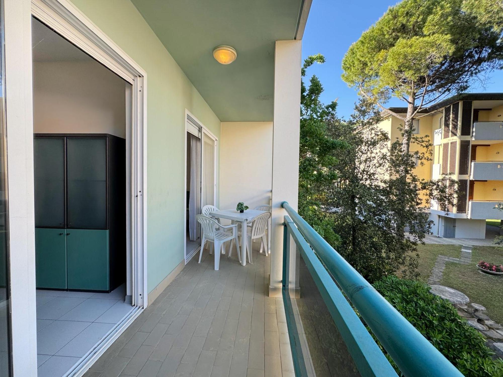 Residence Pinewood Бибионе Экстерьер фото